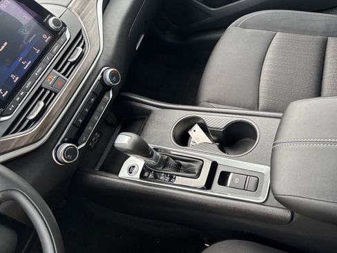 Used 2025 Nissan Altima 2.5 SV image 21