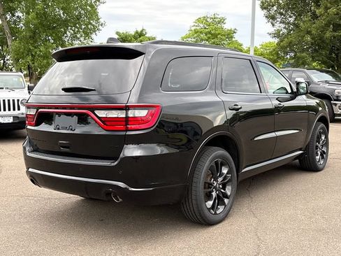 Used 2022 Dodge Durango GT AWD/4WD image 2