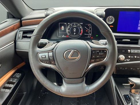 Certified 2023 Lexus ES 350 w/ Premium Package image 25