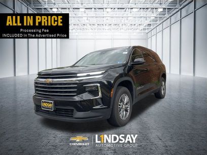 Used 2026 Chevrolet Traverse LT
