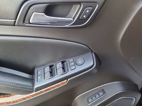 Used 2017 Chevrolet Tahoe Premier image 17