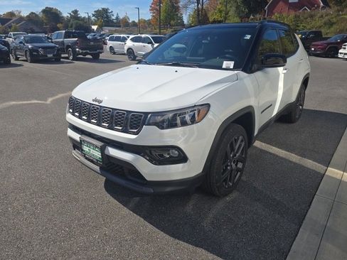 New 2026 Jeep Compass Limited image 3
