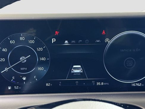 Used 2024 Kia Seltos S AWD/4WD image 14