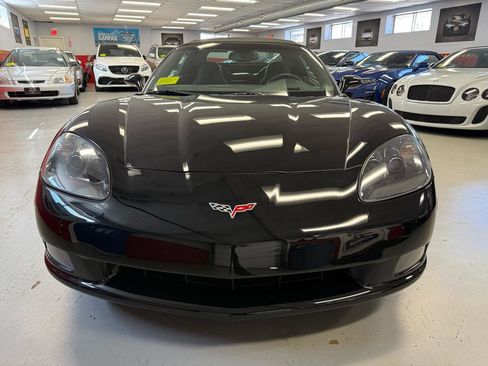 Used 2007 Chevrolet Corvette Convertible w/ Preferred Equipment Group image 2