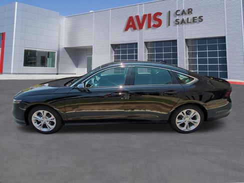 Used 2025 Honda Accord LX image 10