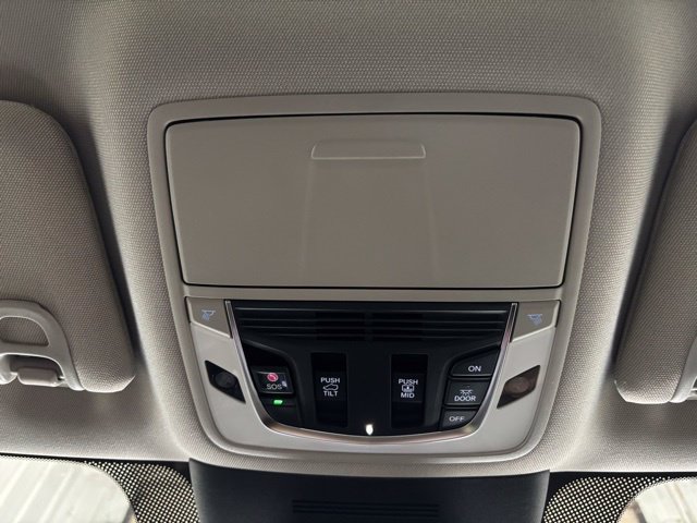 Used 2026 Acura MDX w/ Technology Package FWD image 30