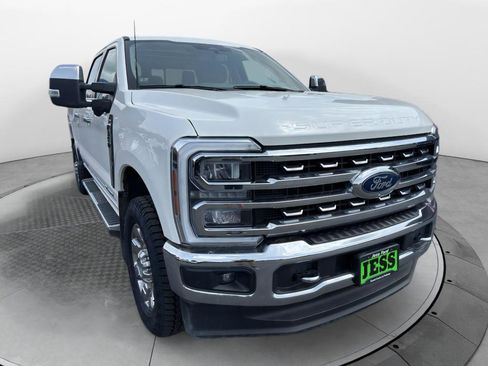 Certified 2024 Ford F350 Lariat AWD/4WD image 4