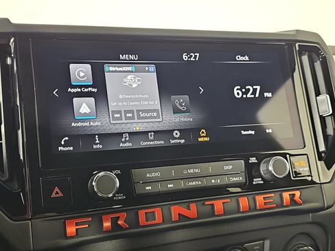 Used 2025 Nissan Frontier Pro-X RWD image 19