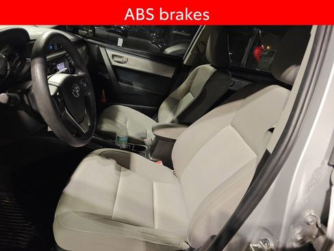 Used 2014 Toyota Corolla LE image 6