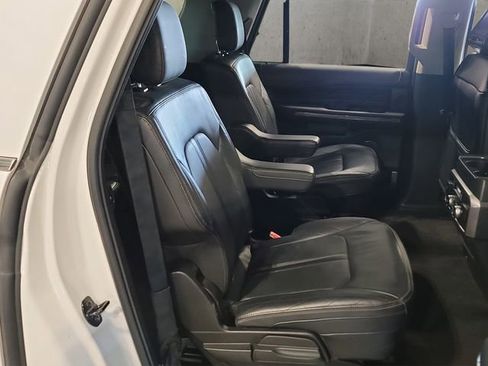 Used 2019 Ford Expedition Max Platinum AWD/4WD image 34