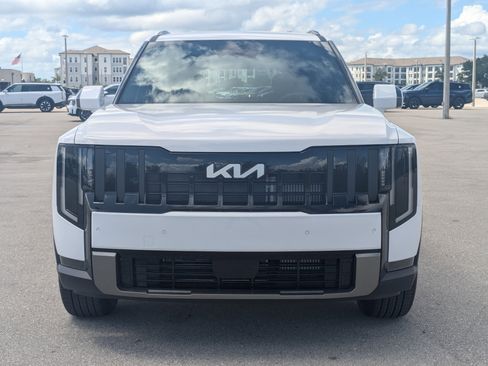 New 2027 Kia Telluride S FWD image 3
