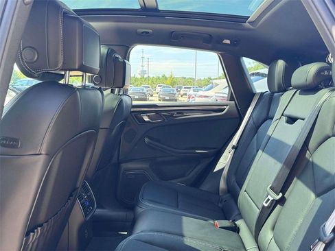 New 2025 Porsche Macan AWD/4WD image 26