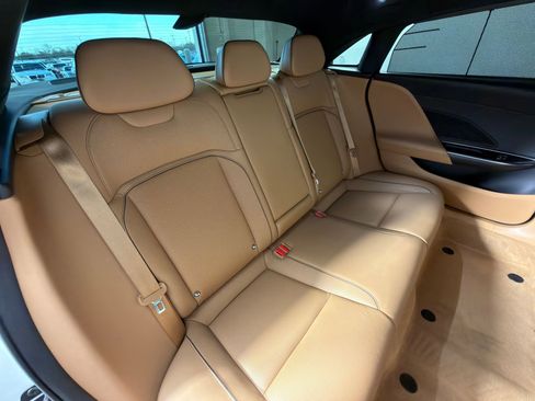 Used 2023 Lucid Air Touring image 27