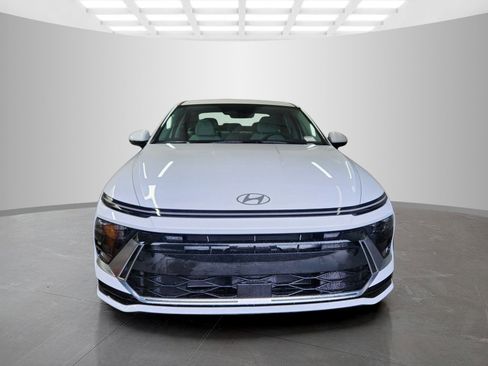 New 2026 Hyundai Sonata SEL FWD image 2
