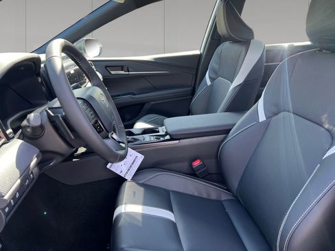New 2026 Toyota Camry Hybrid w/ Multimedia Upgrade Package FWD image 10