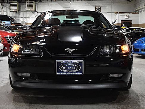 Used 2004 Ford Mustang Mach 1 RWD image 2