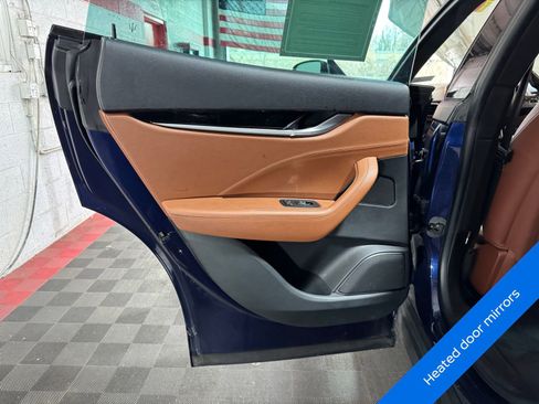 Used 2019 Maserati Levante image 10