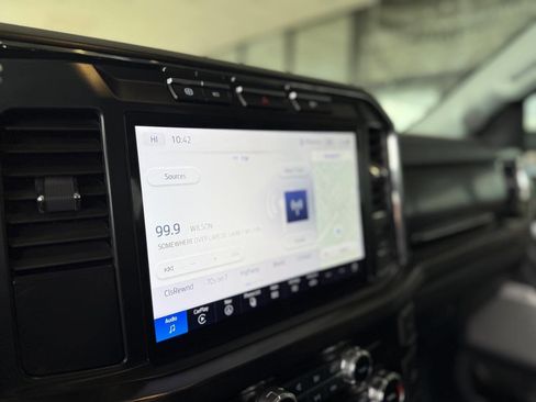 Used 2024 Ford F350 Lariat AWD/4WD image 13