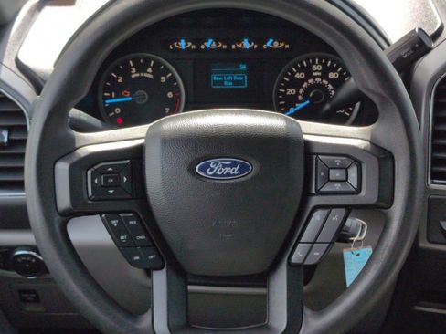 Used 2018 Ford F150 XLT image 35