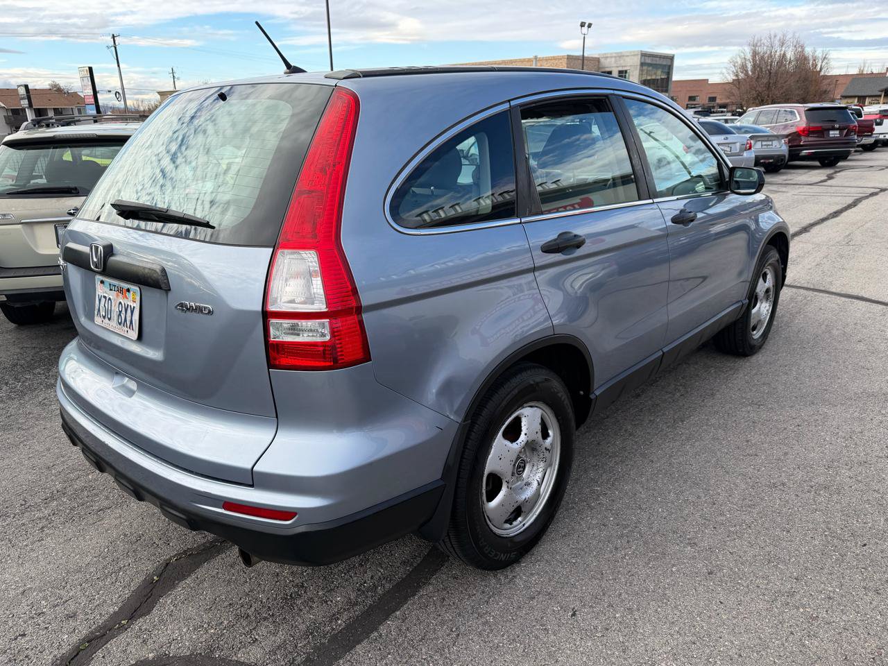Used 2011 Honda CR-V LX image 3