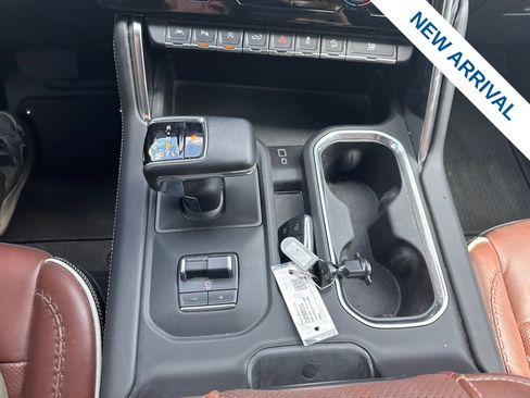 Used 2024 GMC Sierra 1500 Denali Ultimate AWD/4WD image 26