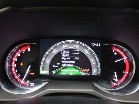 Used 2023 Toyota RAV4 LE FWD image 11