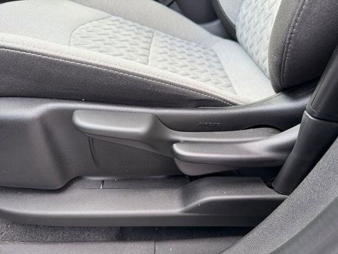 Used 2024 Chevrolet Equinox LS w/ Driver Confidence II Package image 14