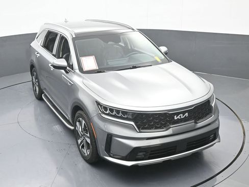 Used 2022 Kia Sorento EX w/ Panoramic Sunroof Package image 63