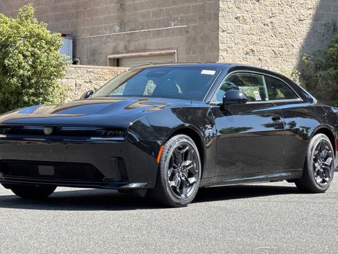 New 2025 Dodge Charger Daytona R/T w/ Quick Order Package 25M R/T AWD/4WD image 7