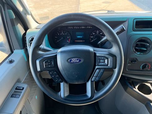 Certified 2024 Ford E-450 and Econoline 450 Super Duty w/ Power Windows & Locks Group image 14