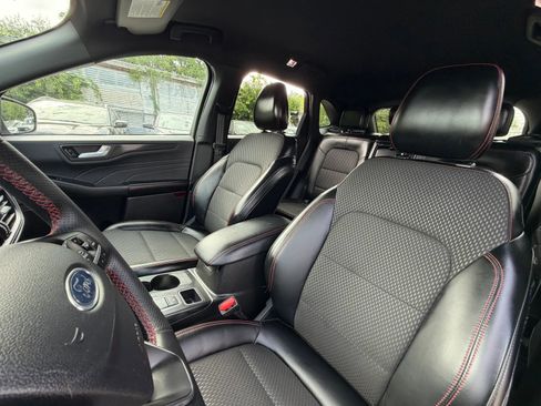 Used 2024 Ford Escape ST-Line w/ Tech Pack #1 FWD image 24