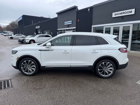 Used 2023 Lincoln Nautilus Reserve image 6