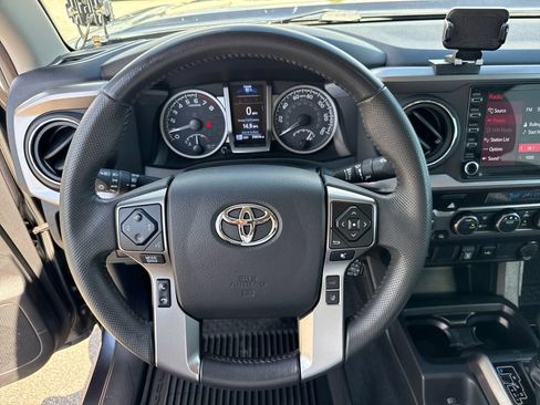 Used 2023 Toyota Tacoma SR5 w/ Technology Package AWD/4WD image 15