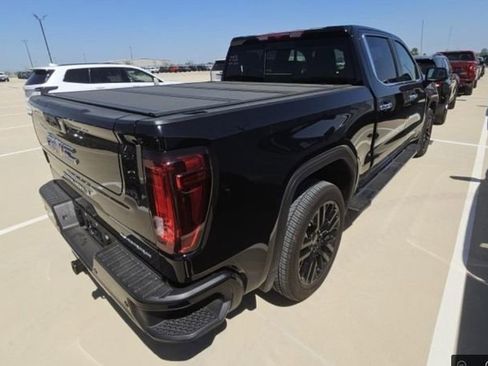 Used 2026 GMC Sierra 1500 Denali image 2