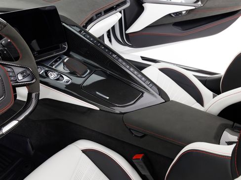 Used 2023 Chevrolet Corvette Z06 image 26