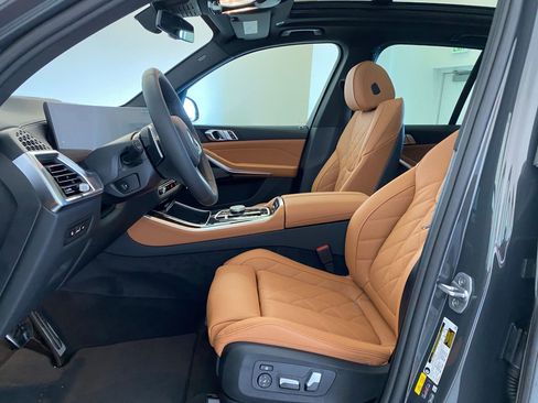 New 2026 BMW X5 xDrive50e w/ M Sport Package image 4