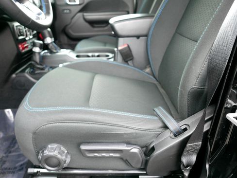 Used 2021 Jeep Wrangler Unlimited Rubicon 4xe w/ Cold Weather Group image 8