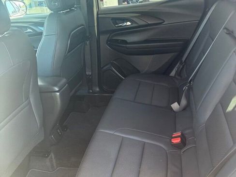 Used 2023 Chevrolet TrailBlazer RS w/ Technology Package image 10