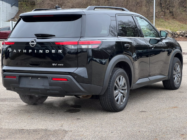 Used 2024 Nissan Pathfinder SV AWD/4WD image 41