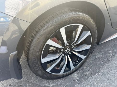 Used 2024 Honda Civic EX image 26