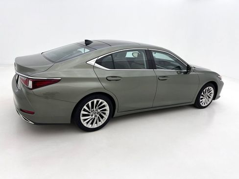 Used 2019 Lexus ES 350 w/ Accessory Package FWD image 6