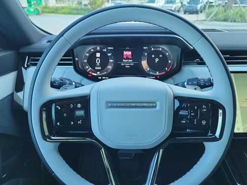New 2026 Land Rover Range Rover Sport Dynamic SE AWD/4WD image 29