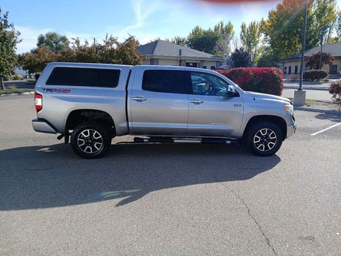 Used 2015 Toyota Tundra Limited image 6