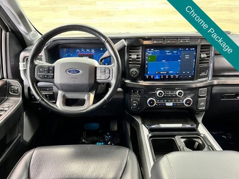 Used 2023 Ford F250 Lariat w/ Lariat Ultimate Package AWD/4WD image 2