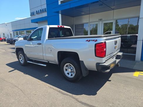 Used 2018 Chevrolet Silverado 1500 W/T w/ WT Convenience Package AWD/4WD image 4
