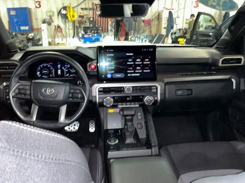 Certified 2024 Toyota Tacoma TRD Sport w/ TRD Sport Upgrade Package AWD/4WD image 17