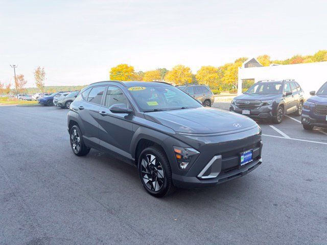 Used 2024 Hyundai Kona SEL AWD/4WD image 4