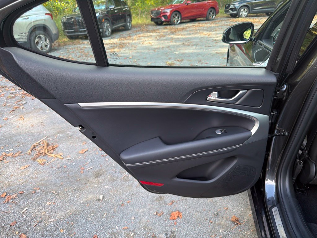 Used 2026 Genesis G70 2.5T AWD/4WD image 14