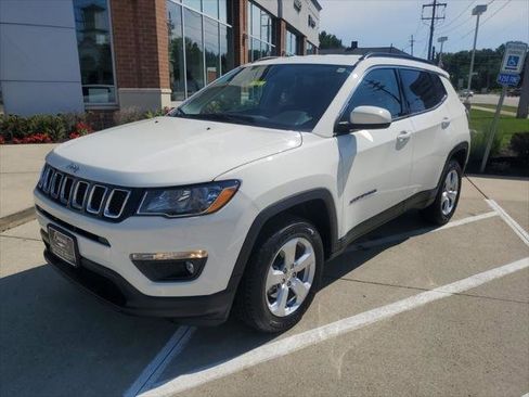 Certified 2018 Jeep Compass Latitude w/ Popular Equipment Group image 37
