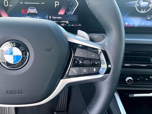 Used 2025 BMW 230i Coupe RWD image 19